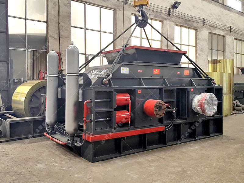 1510型液壓對(duì)輥破碎機(jī) 1510型液壓對(duì)輥破碎機(jī)